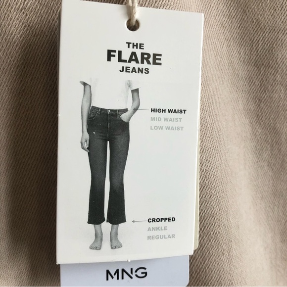 BNWT Mango Sienna Flare Cropped High Waisted Jeans in Light Beige Women's 10 - Picture 16 of 16